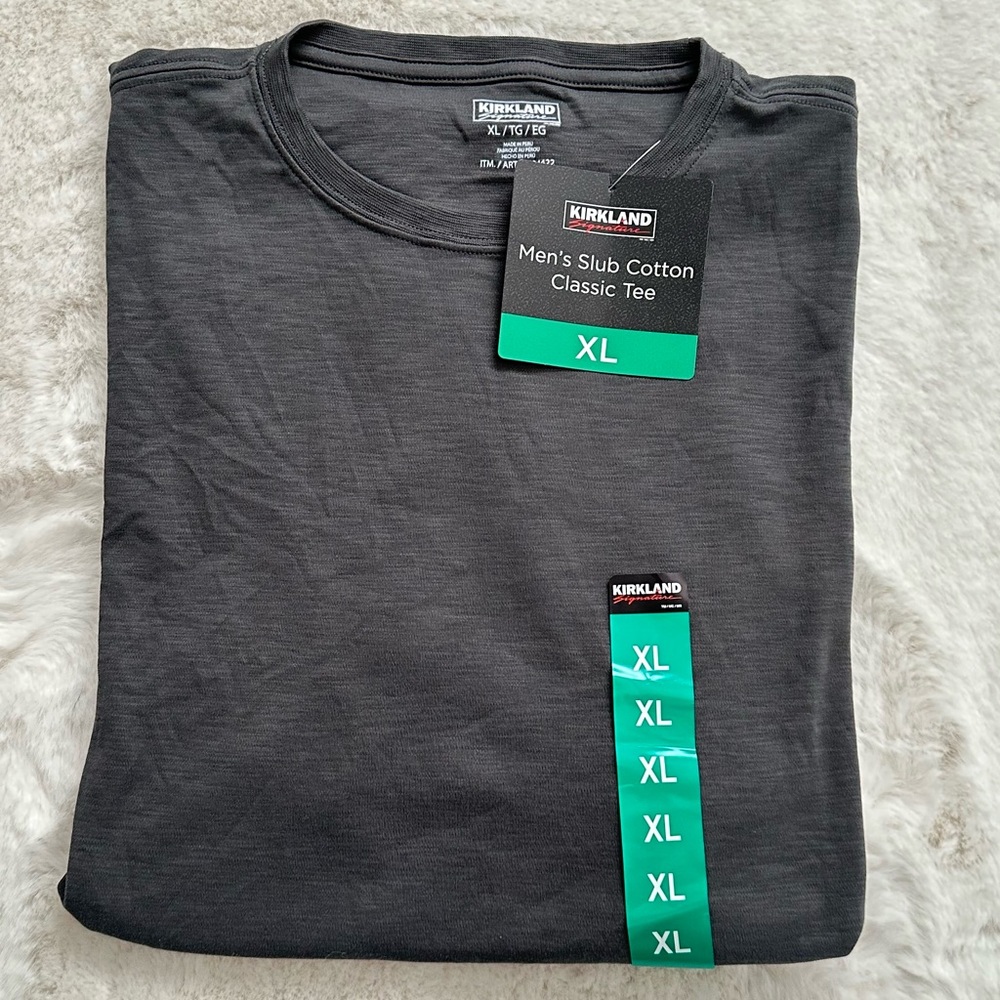 Kirkland Signature Men's 100% Cotton Classic Fit Tee Gray, Size XL - Picture 5 of 5
